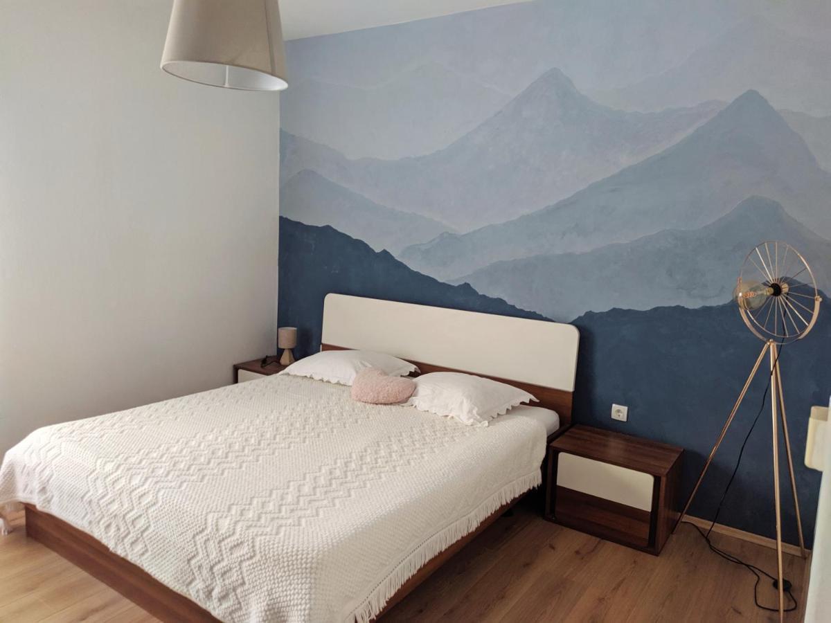 Modern Apartment With 3 Bedrooms Макарска Экстерьер фото