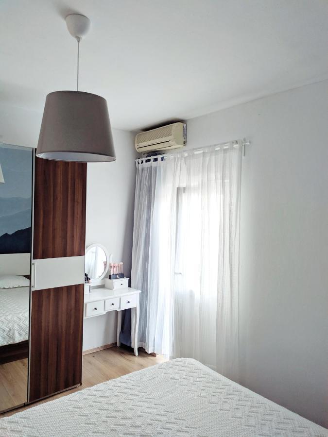 Modern Apartment With 3 Bedrooms Макарска Экстерьер фото